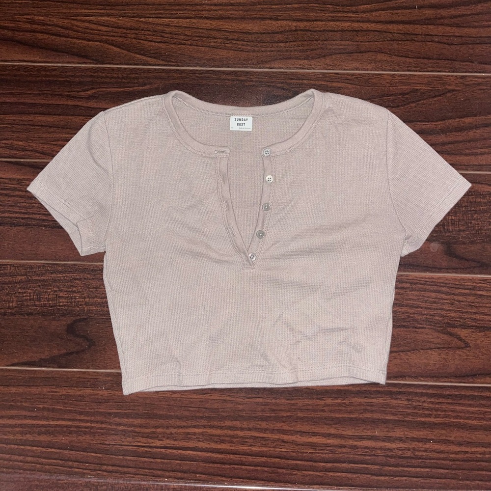 aritzia light brown crop top